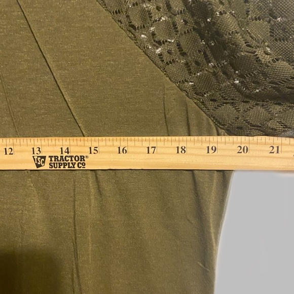Boho Blouse Pleated Bodice Delicate Olive Crew Neck Lace long sleeves New w/ tag - Picture 10 of 11